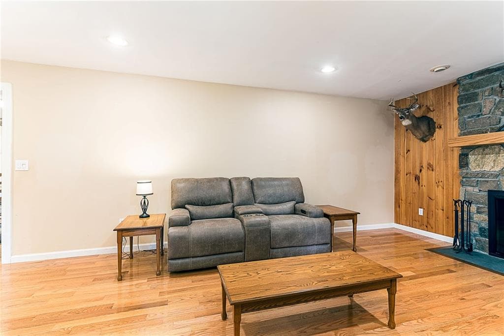 Single Family Residence at 24 Hickory Lane, Westerly, photo 12 of 41