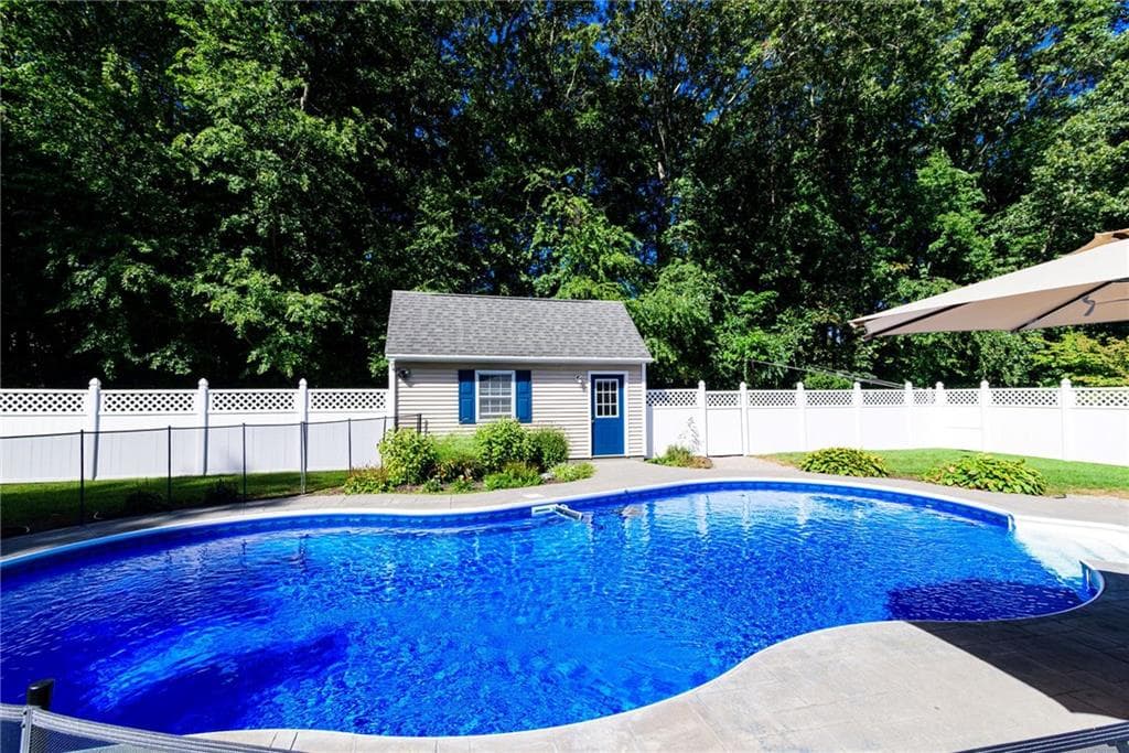 Single Family Residence at 24 Hickory Lane, Westerly, photo 7 of 41