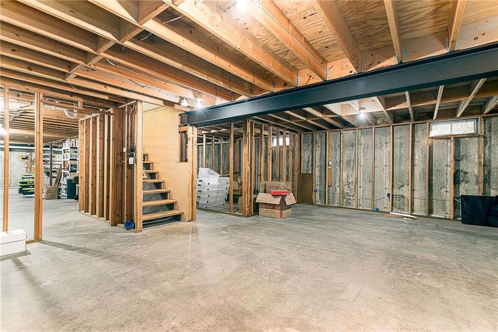 Single Family Residence at 24 Hickory Lane, Westerly, photo 39 of 41