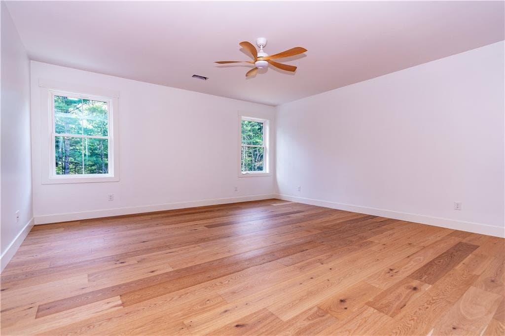 Single Family Residence at 91 Green Hill Beach Road, South Kingstown, photo 36 of 47