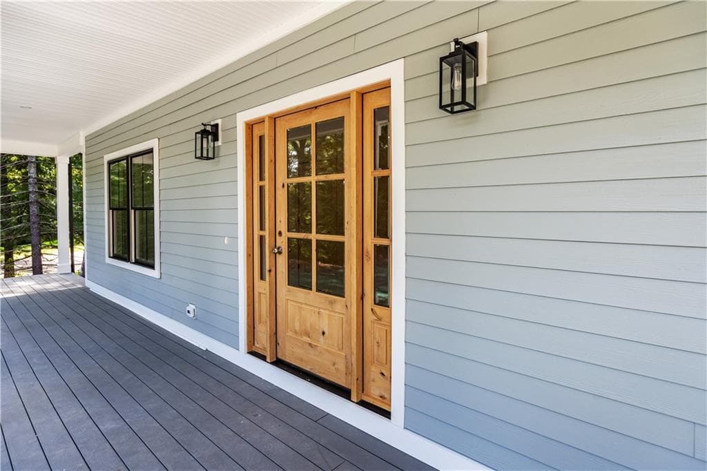 Single Family Residence at 91 Green Hill Beach Road, South Kingstown, photo 8 of 47