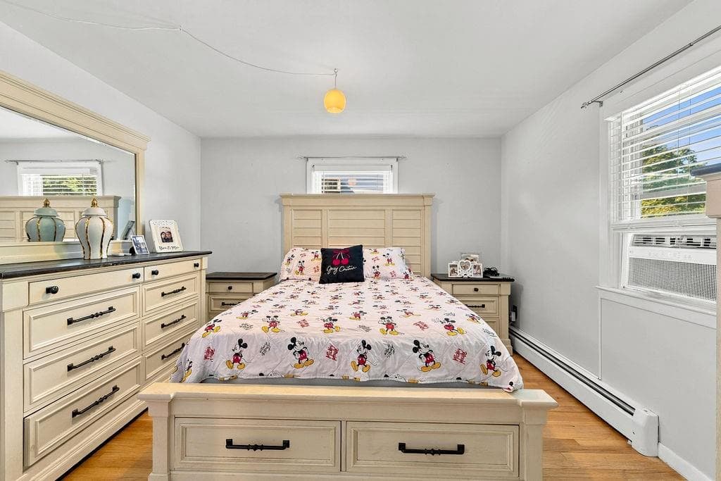 Single Family Residence at 24 Vincenzo Drive, West Warwick, photo 12 of 28