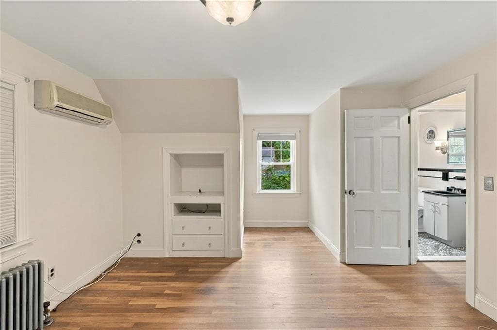Single Family Residence at 2 Elton Circle, Cranston, photo 12 of 17
