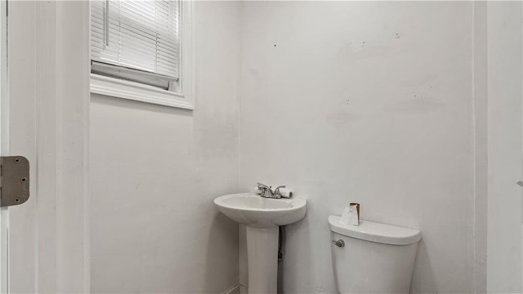 Multi Family at 700 Reservoir Avenue, Cranston, photo 5 of 26