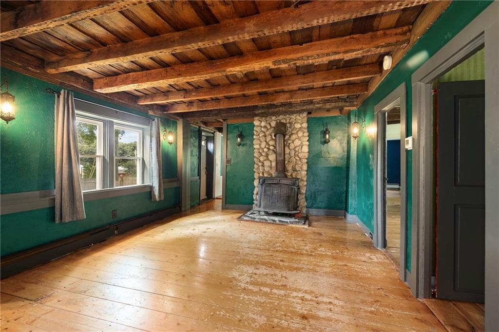 Single Family Residence at 1707 Diamond Hill Road, Cumberland, photo 5 of 20