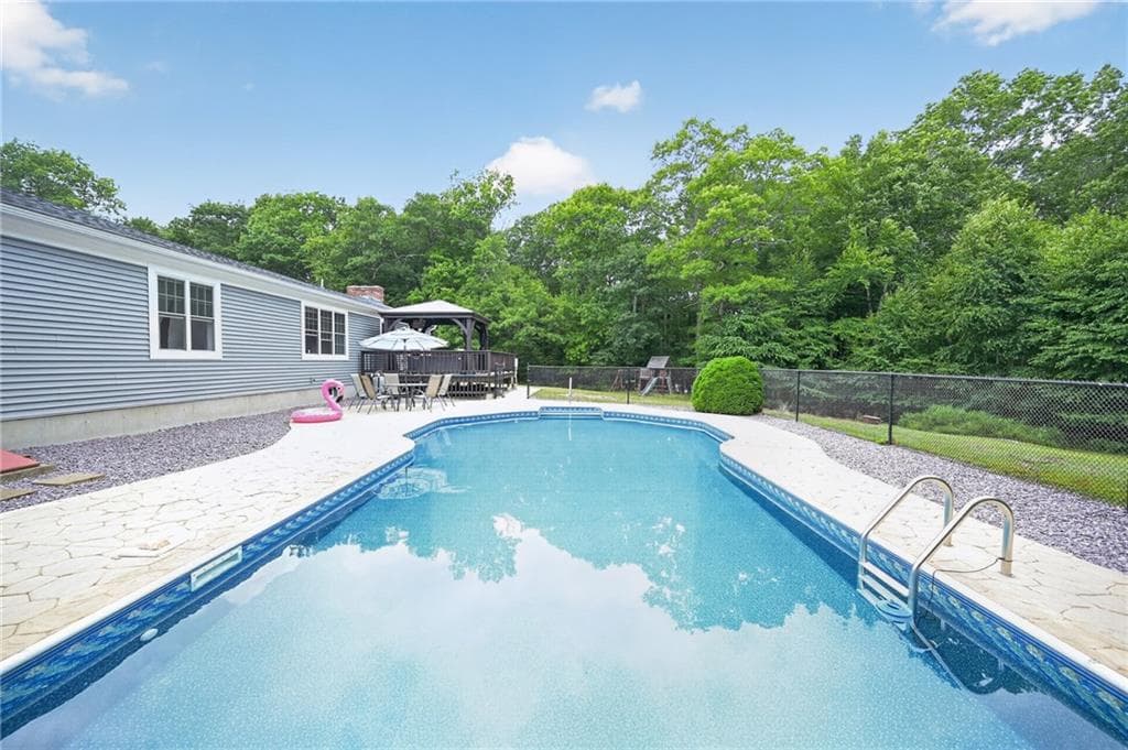 Single Family Residence at 884 Reynolds Road, Glocester, photo 8 of 49
