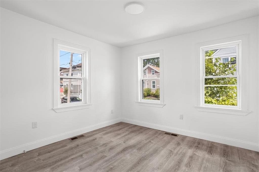 Multi Family at 149 Burnside Street, Providence, photo 16 of 41