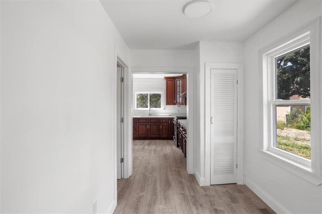 Multi Family at 149 Burnside Street, Providence, photo 19 of 41