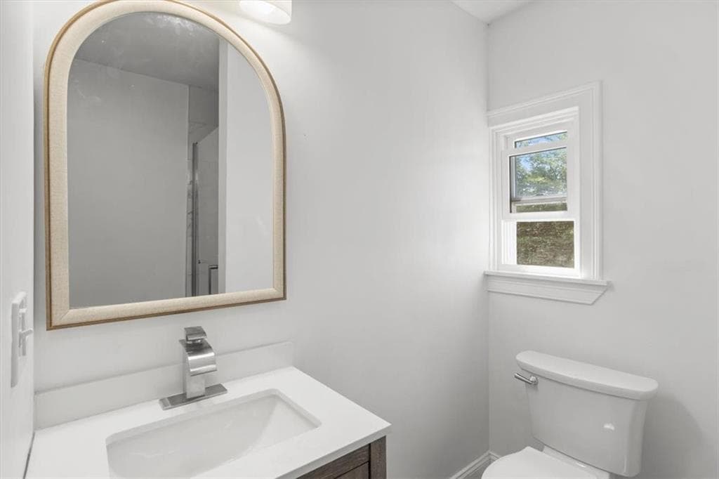 Multi Family at 149 Burnside Street, Providence, photo 39 of 41