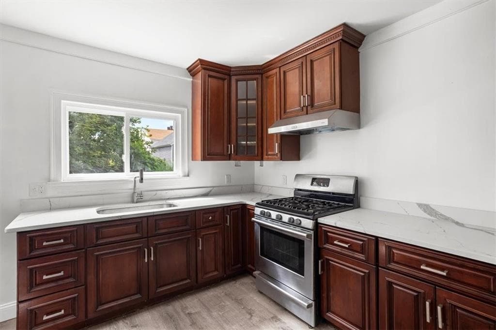 Multi Family at 149 Burnside Street, Providence, photo 25 of 41