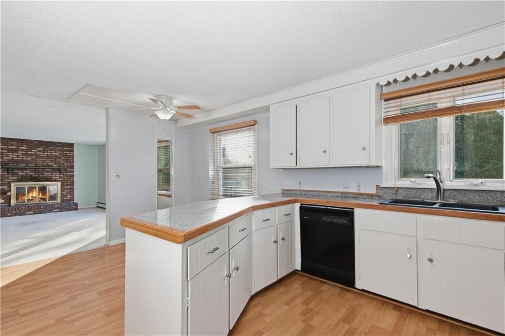 Single Family Residence at 15 Milton Road, Little Compton, photo 10 of 37