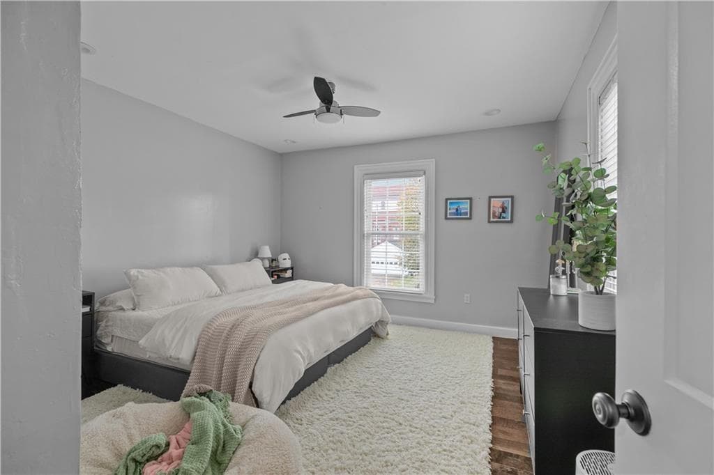 Multi Family at 5 Elliot Place, Newport, photo 14 of 33