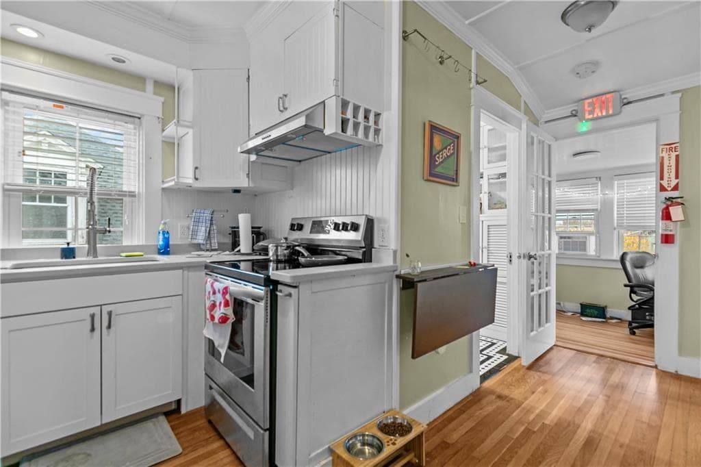 Multi Family at 5 Elliot Place, Newport, photo 29 of 33