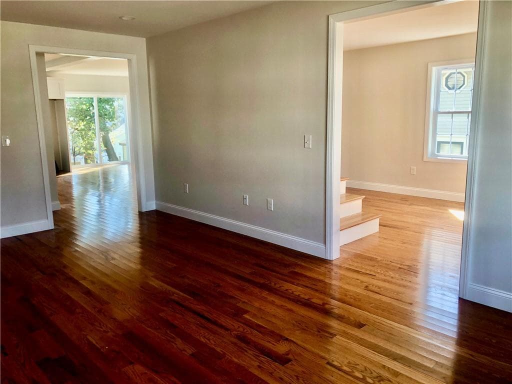Single Family Residence at 27 Hoppin Avenue, East Providence, photo 7 of 9
