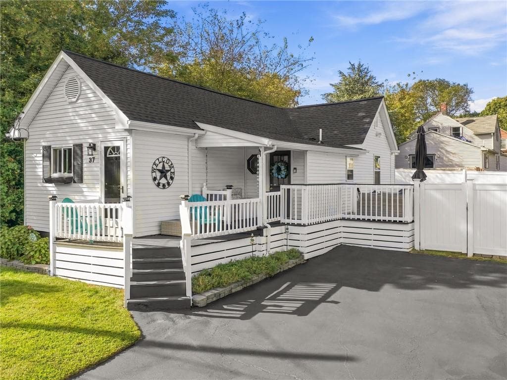 37 Oxford Avenue