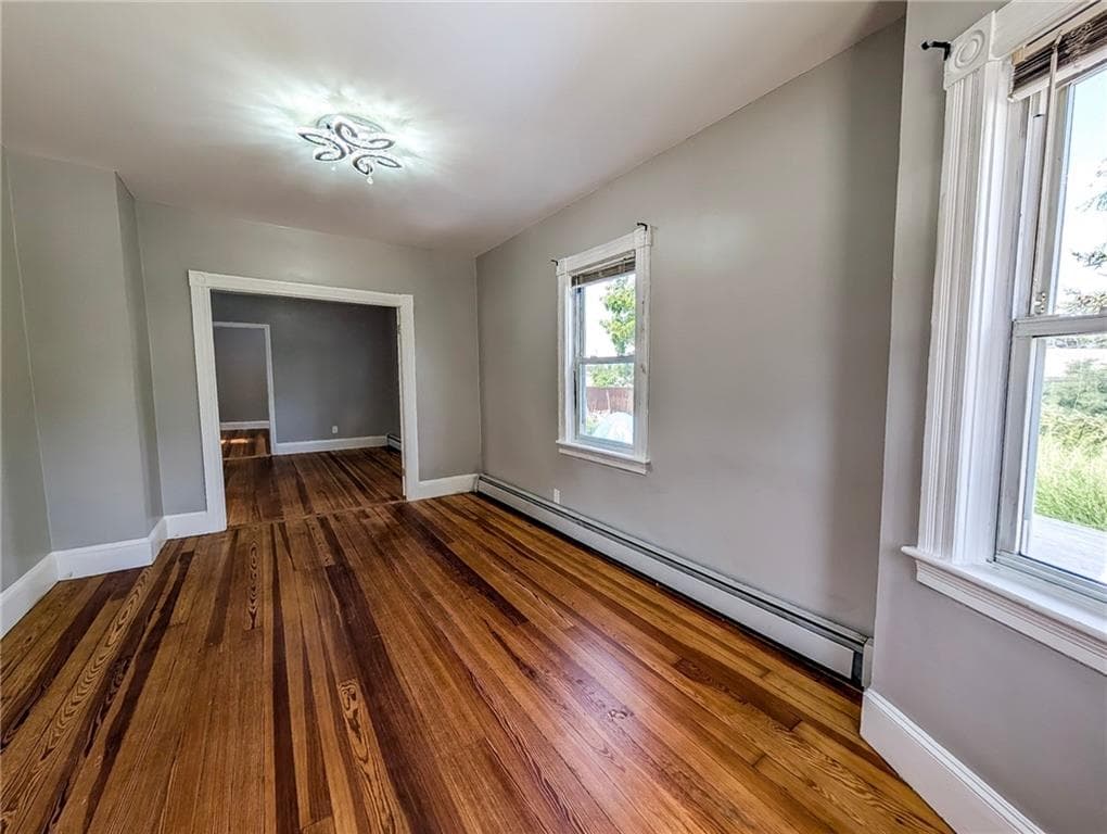 Single Family Residence at 184 Cumberland Street, Providence, photo 13 of 37
