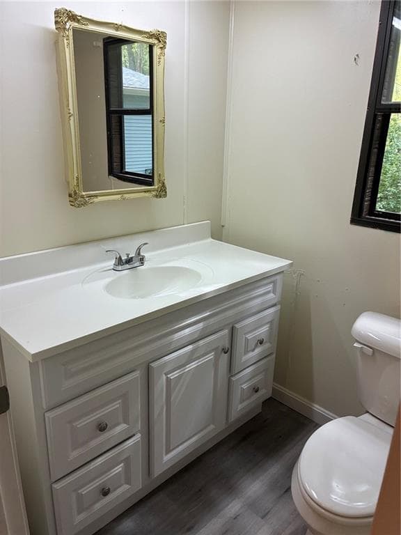 Single Family Residence at 31 Leisure Way, Coventry, photo 7 of 16