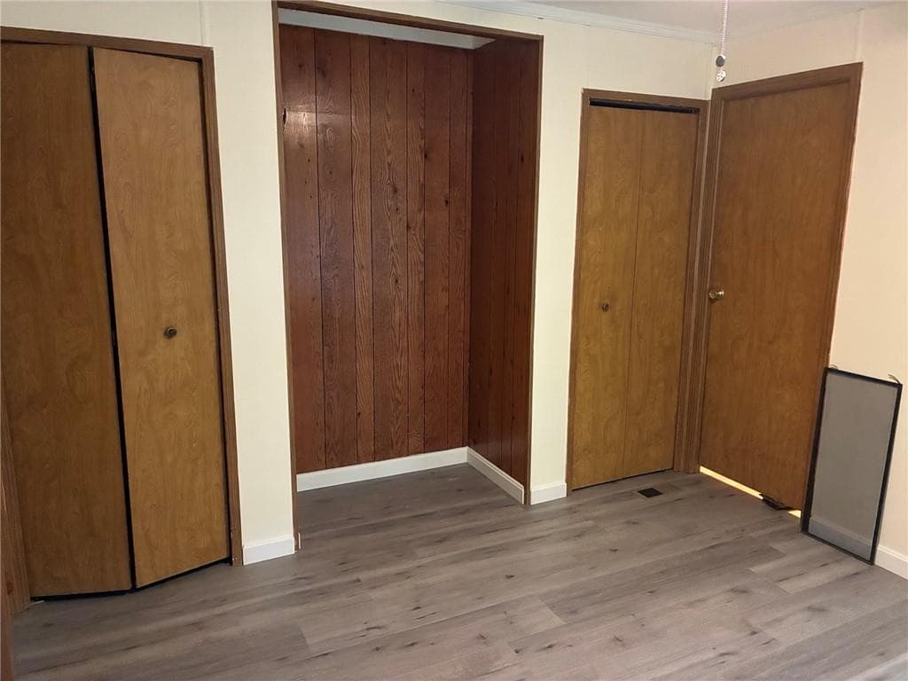 Single Family Residence at 31 Leisure Way, Coventry, photo 9 of 16