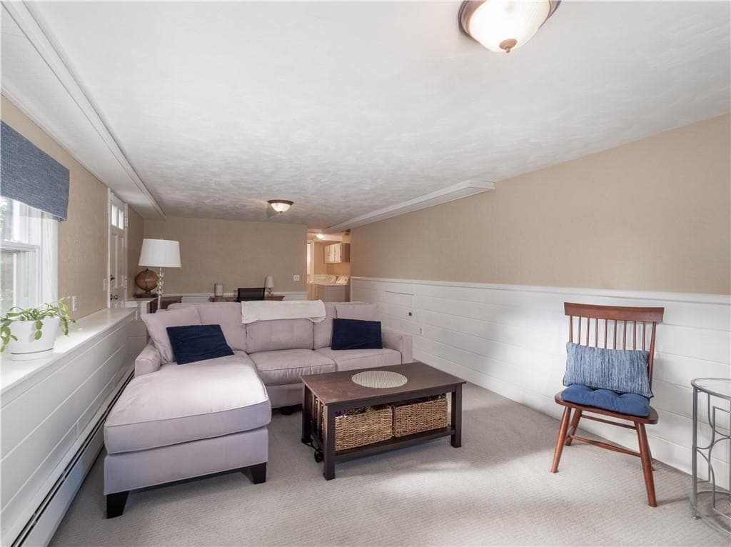 Single Family Residence at 54 Grasslands Road, East Greenwich, photo 21 of 30