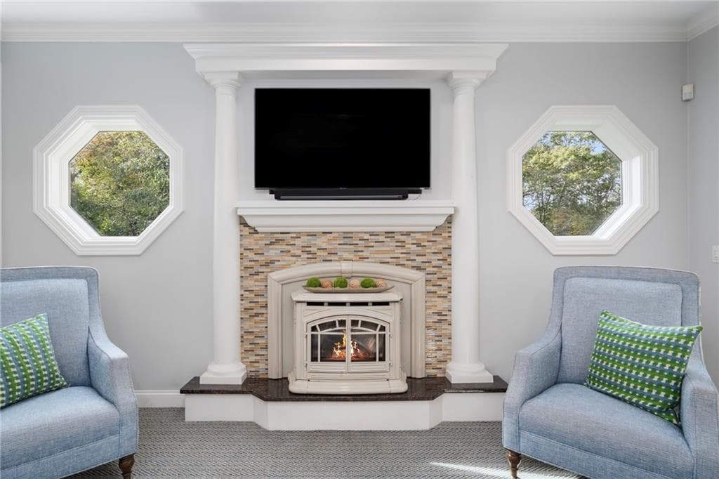 Single Family Residence at 357 Congdon Drive, South Kingstown, photo 7 of 47