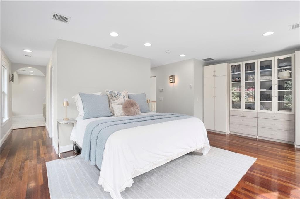 Single Family Residence at 357 Congdon Drive, South Kingstown, photo 21 of 47