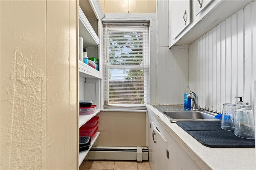 Multi Family at 211 Carpenter Street, Providence, photo 6 of 48