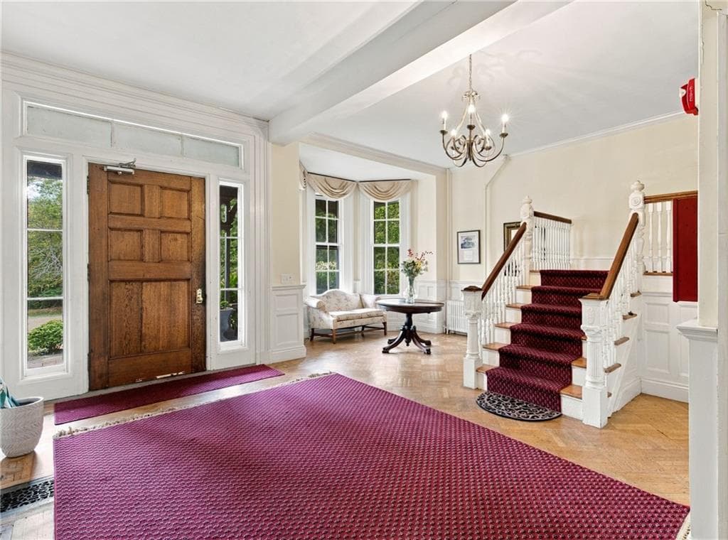 Condominium at 46 Chastellux Avenue UNIT M7, Newport, photo 4 of 20