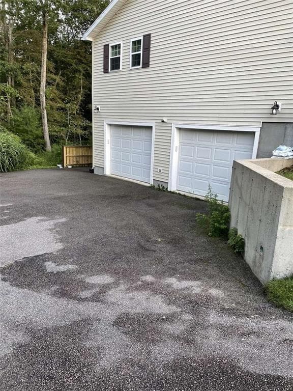 Single Family Residence at 26 Blue Jay Street, Tiverton, photo 14 of 20
