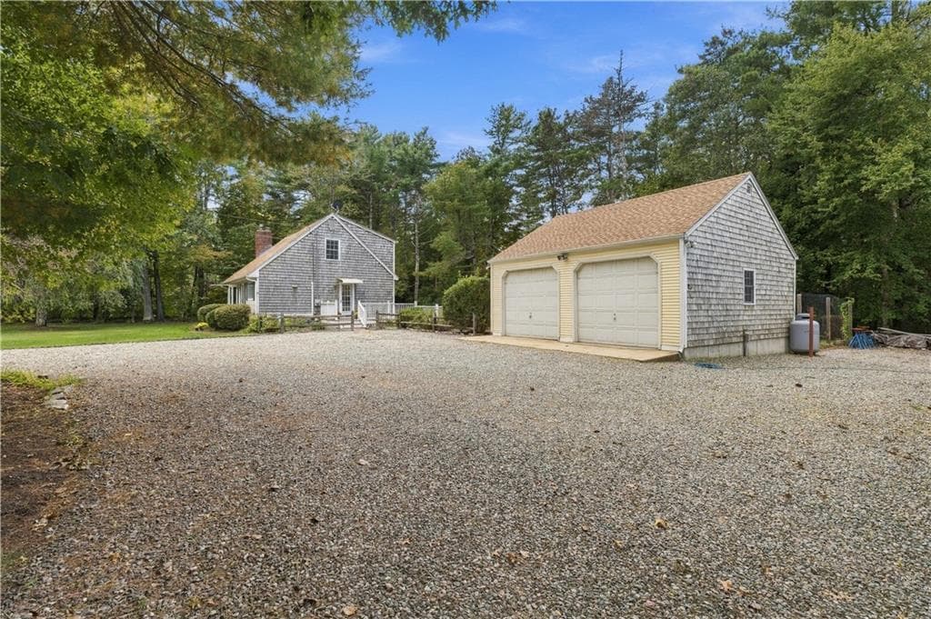 Single Family Residence at 6 Crestmont Drive, Richmond, photo 6 of 50
