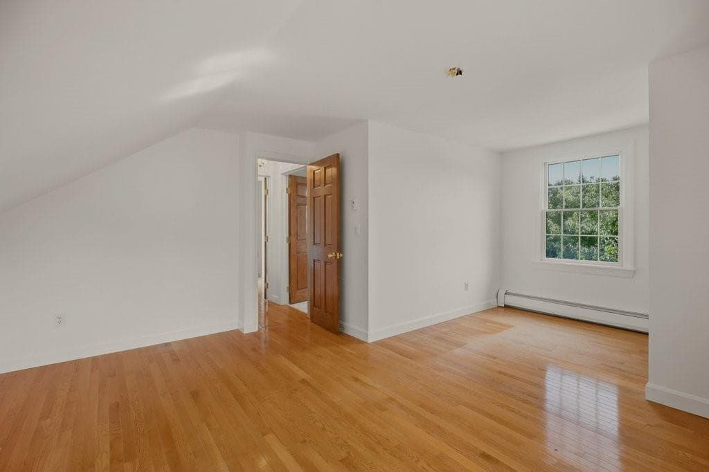 Single Family Residence at 139 Lambie Circle, Portsmouth, photo 36 of 50