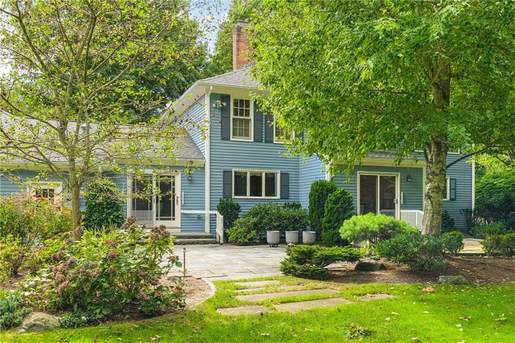 Single Family Residence at 3 Lighthouse Lane, Barrington, photo 29 of 39