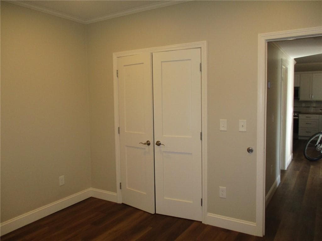 Multi Family at 609 Armistice Boulevard, Pawtucket, photo 34 of 34