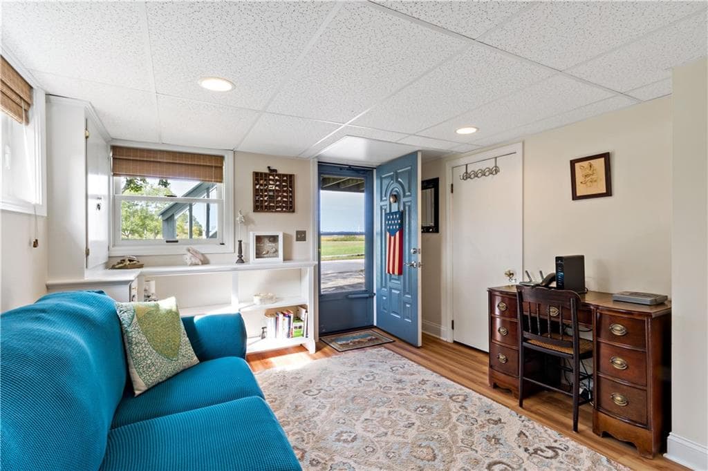 Single Family Residence at 975 Anthony Road, Portsmouth, photo 27 of 38