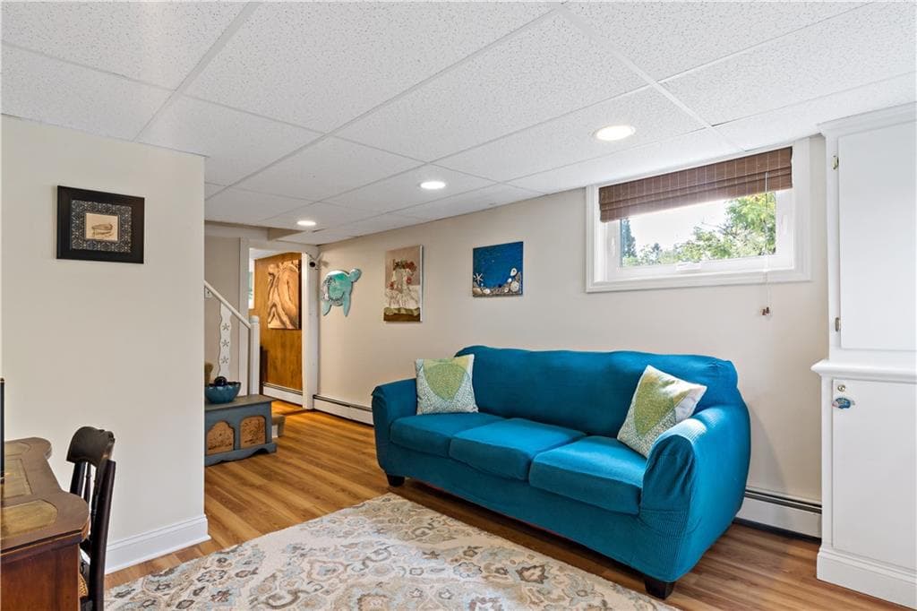 Single Family Residence at 975 Anthony Road, Portsmouth, photo 29 of 38