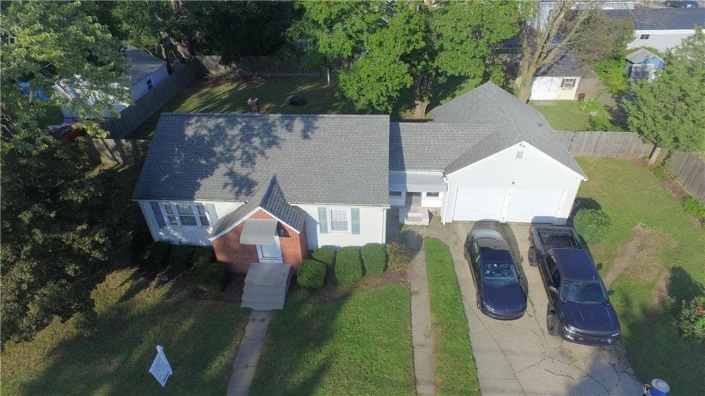 Single Family Residence at 456 Elm Street, Warwick, photo 6 of 32