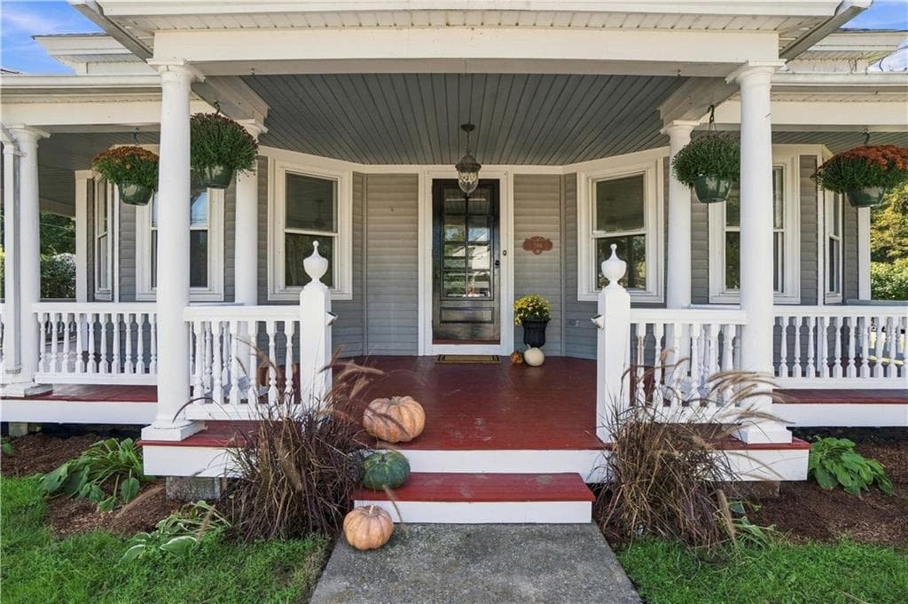 186 Danielson Pike