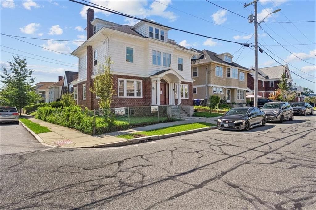 Single Family Residence at 246 Lenox Avenue, Providence, photo 2 of 49