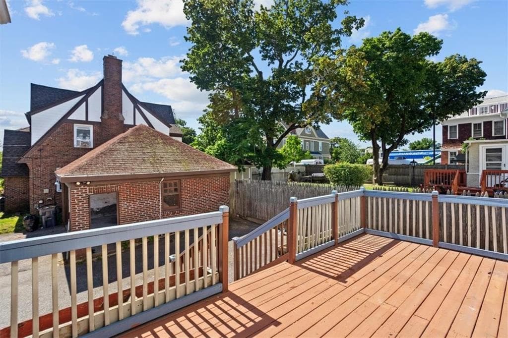 Single Family Residence at 246 Lenox Avenue, Providence, photo 3 of 49