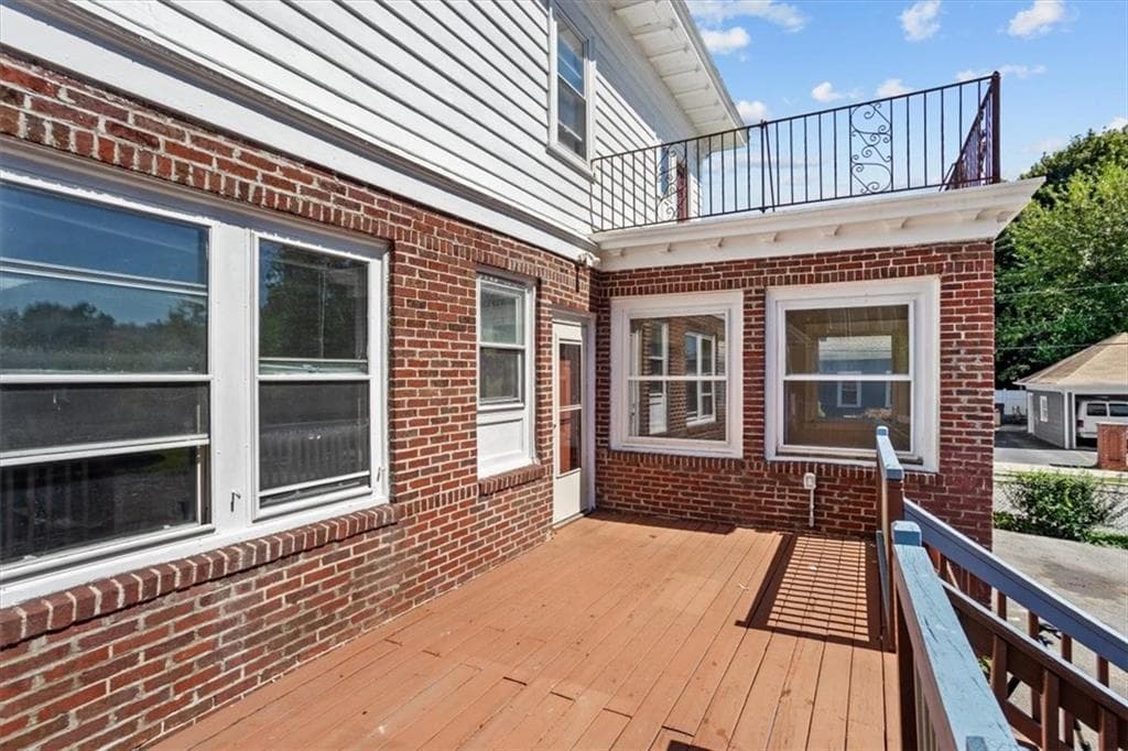 Single Family Residence at 246 Lenox Avenue, Providence, photo 4 of 49