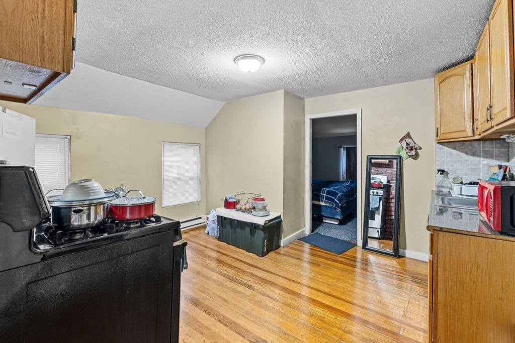 Commercial at 517 511 High Street, Central Falls, photo 5 of 40