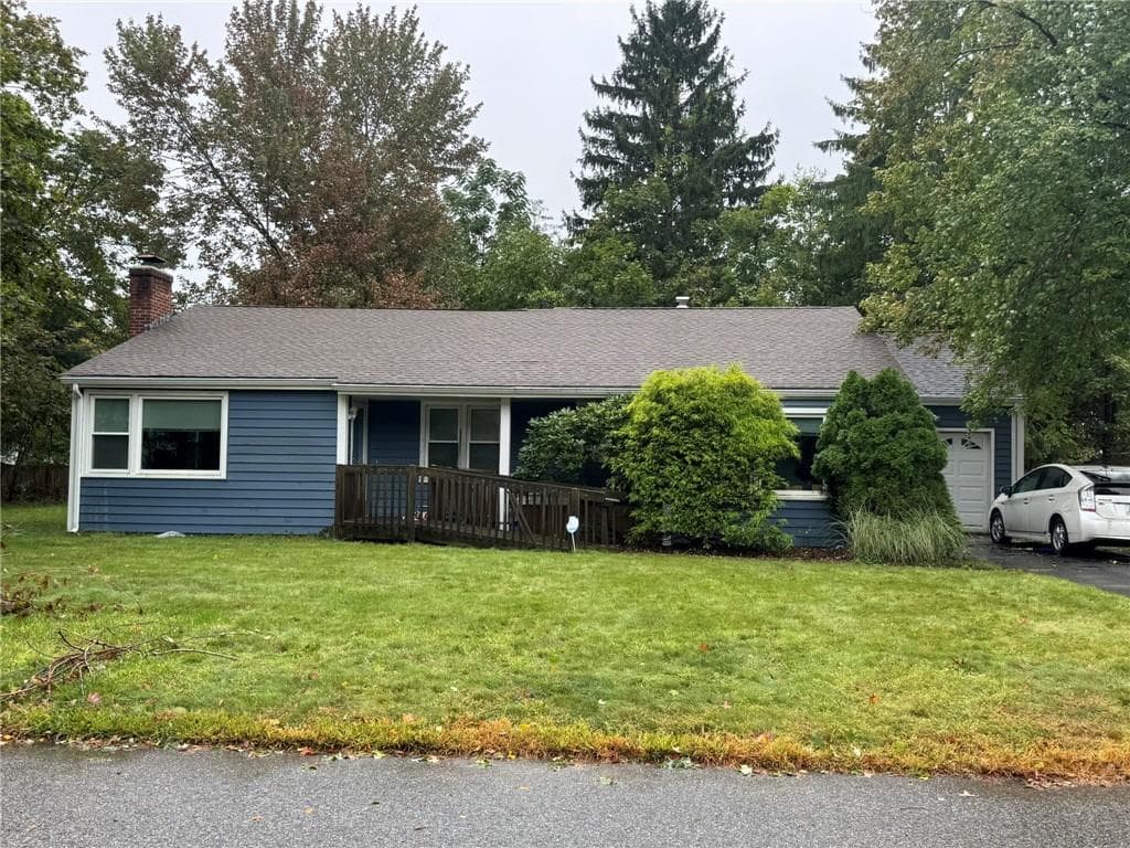9 Christine Drive