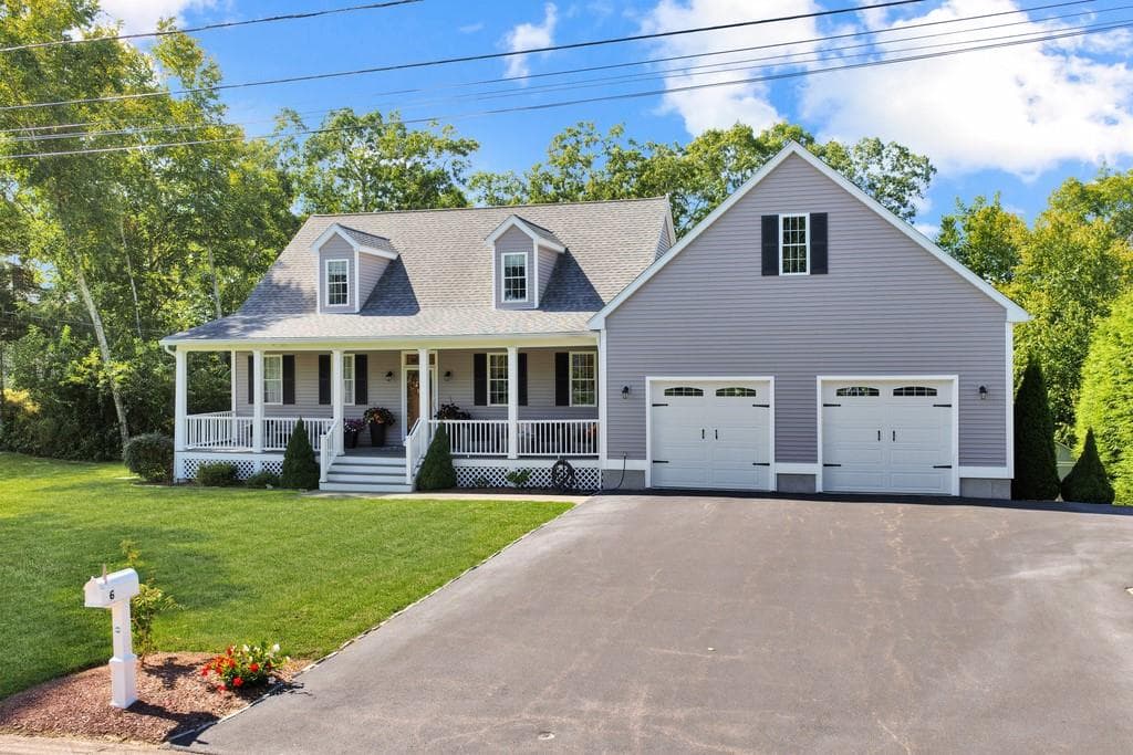 6 Bridgette Lane