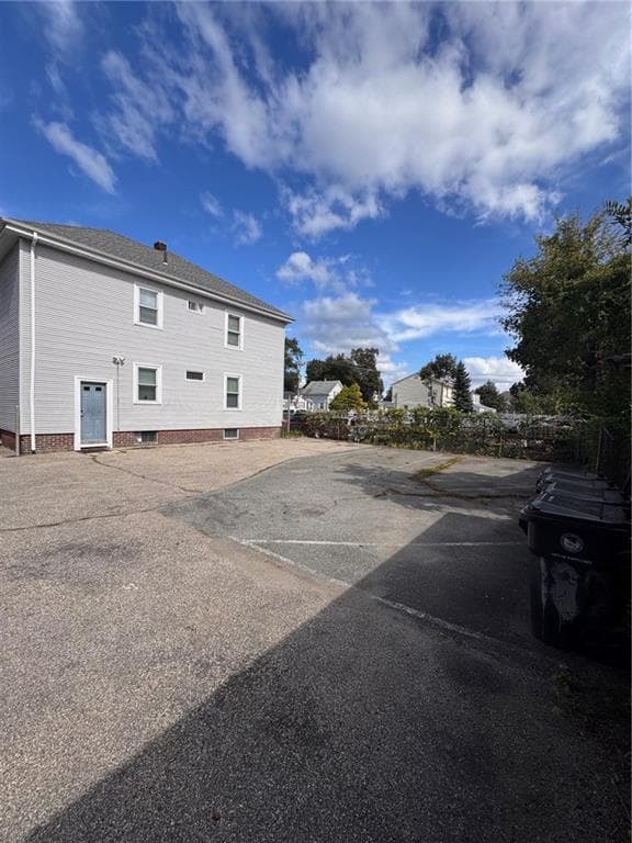 Multi Family at 189 Vine Street, Pawtucket, photo 5 of 5