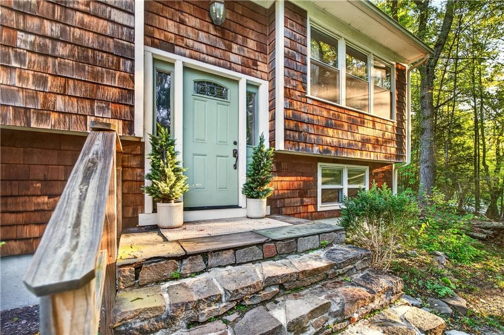 Single Family Residence at 543 Main Street, Hopkinton, photo 5 of 47