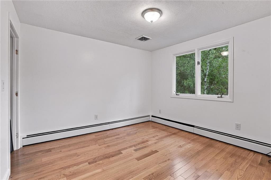 Single Family Residence at 15 Atlantic Avenue, North Providence, photo 12 of 32
