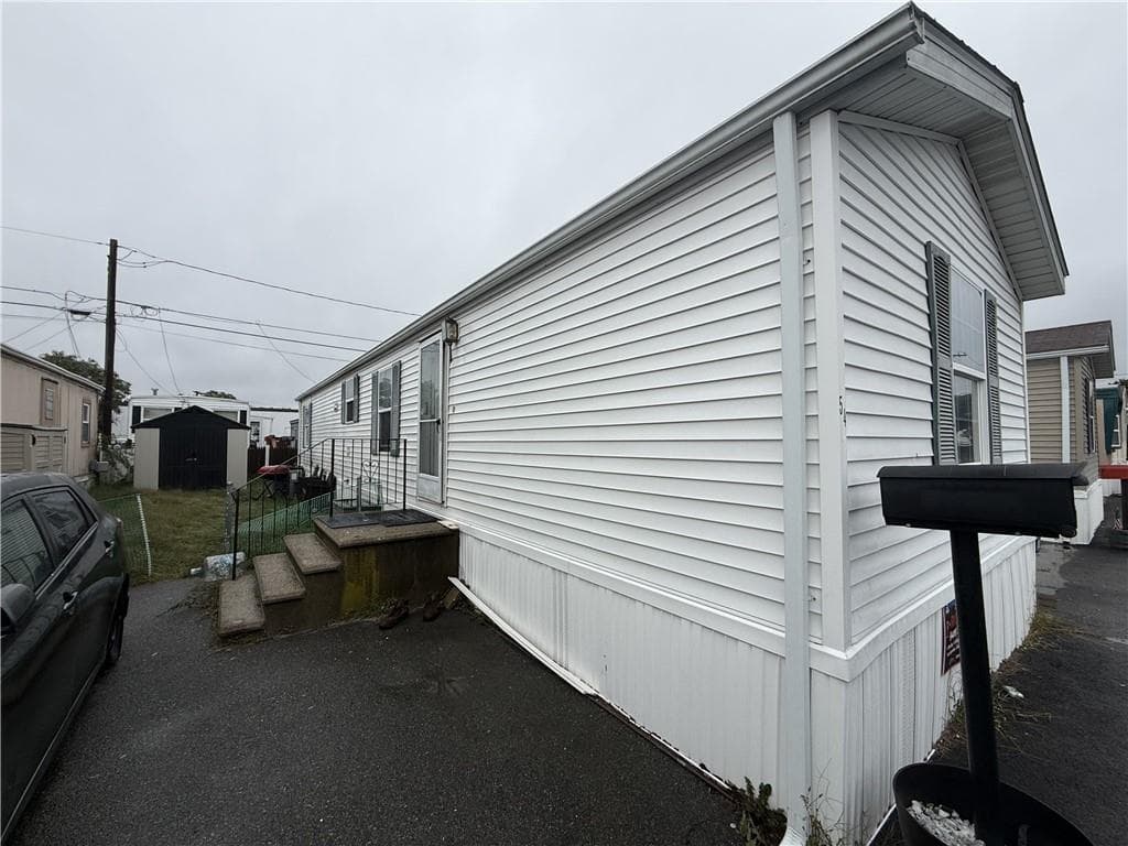 54 West Drive