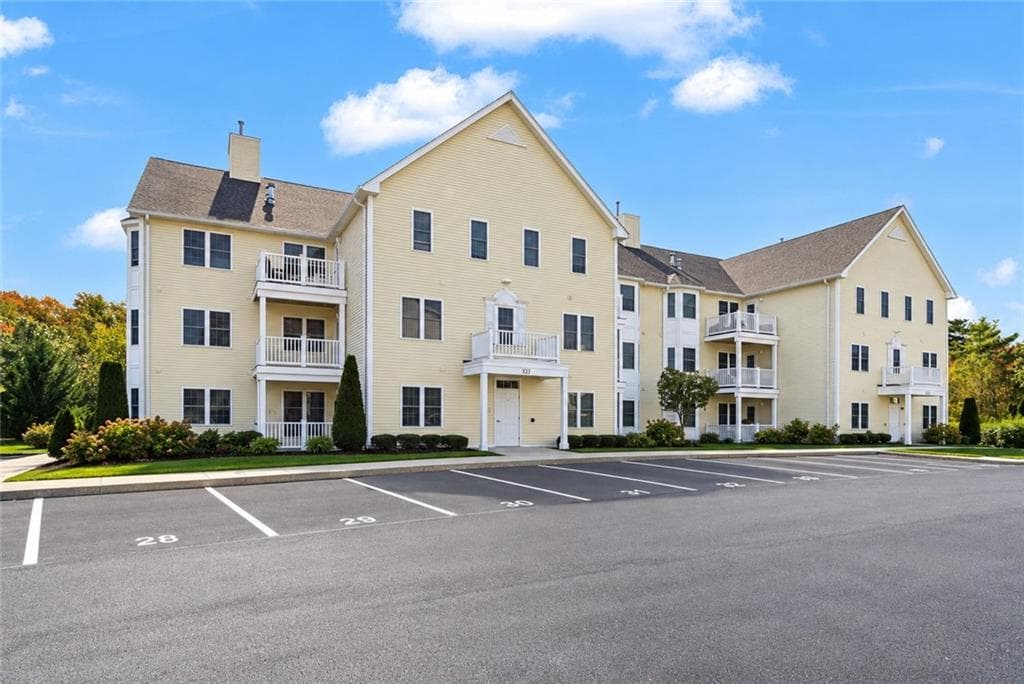 20 Saw Mill Drive UNIT 201