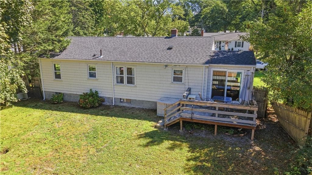Single Family Residence at 11 Rockhill Drive, Cranston, photo 15 of 18