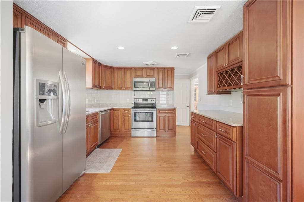 Single Family Residence at 11 Rockhill Drive, Cranston, photo 4 of 18