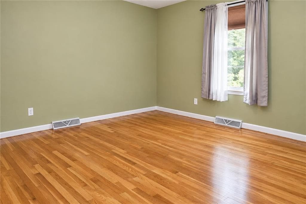Single Family Residence at Coventry, photo 19 of 36